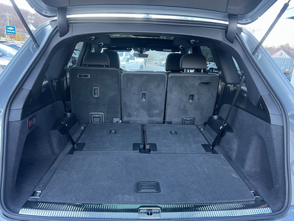2025 Audi Q7 Premium Plus