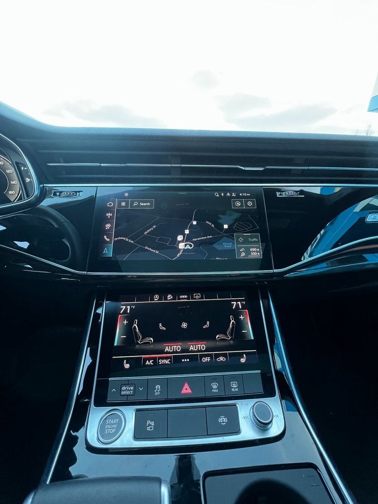 2025 Audi Q7 Premium Plus