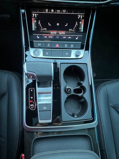 2025 Audi Q7 Premium Plus