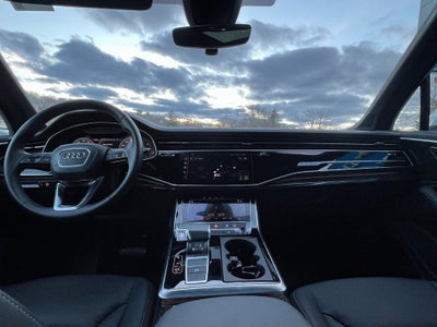 2025 Audi Q7 Premium Plus