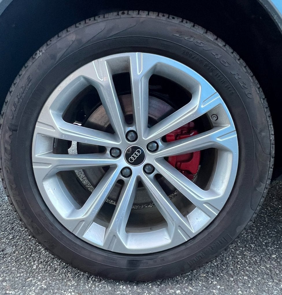 2025 Audi Q7 Premium Plus