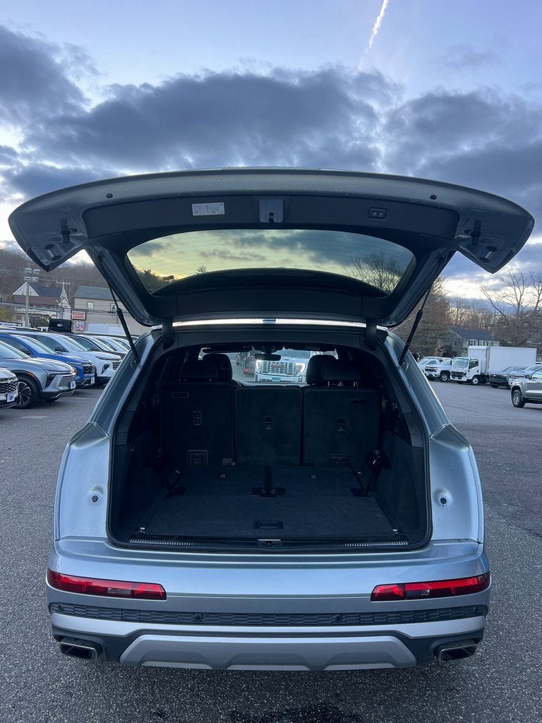 2025 Audi Q7 Premium Plus