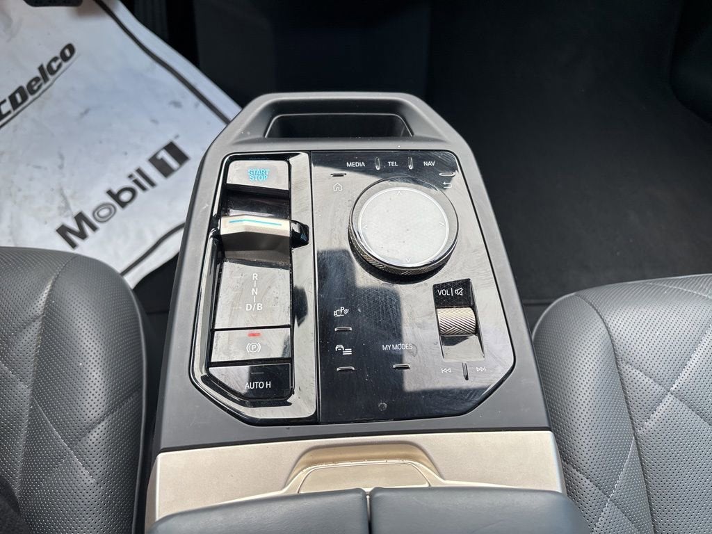 2023 BMW iX xDrive50