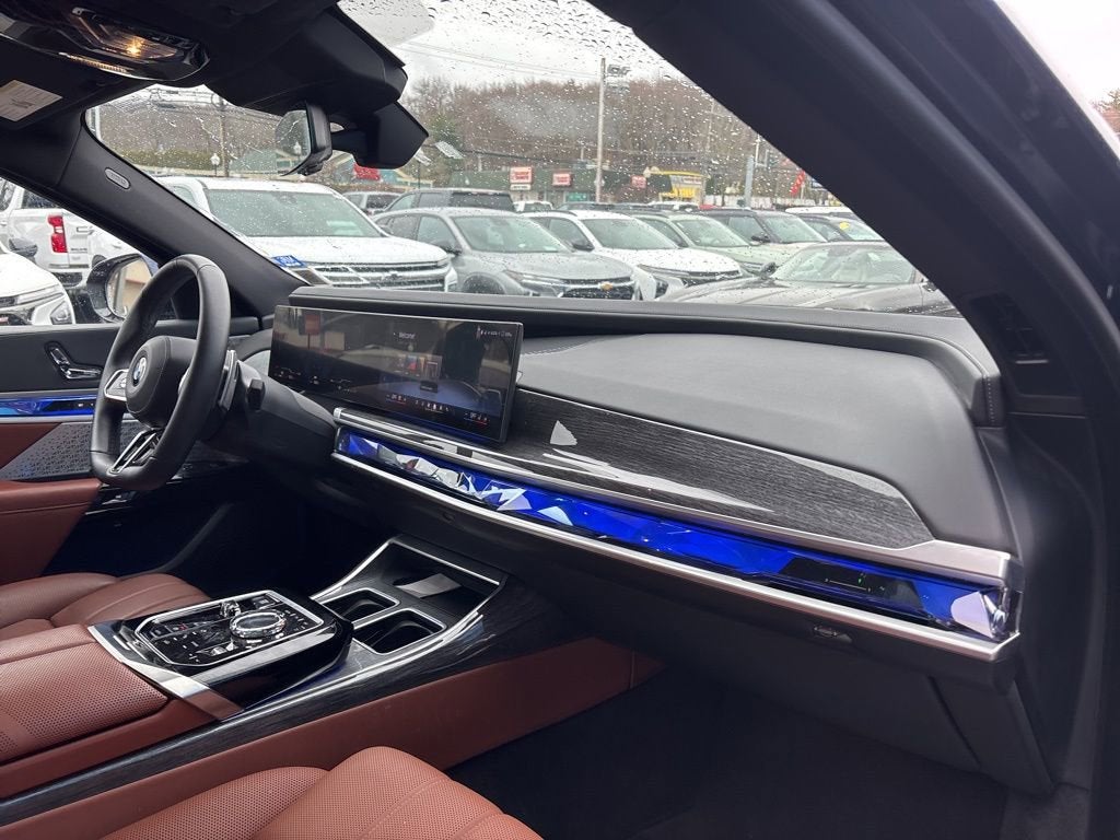 2023 BMW 7 Series 760i xDrive