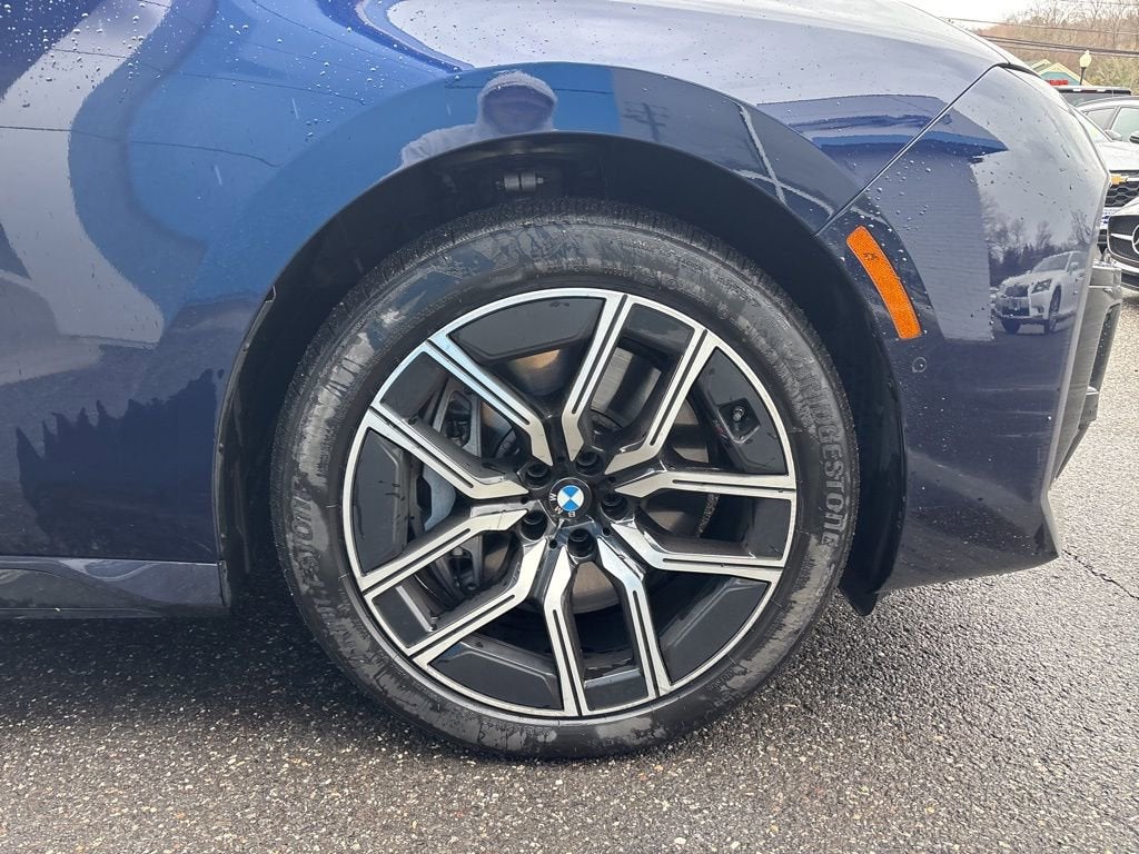 2023 BMW 7 Series 760i xDrive