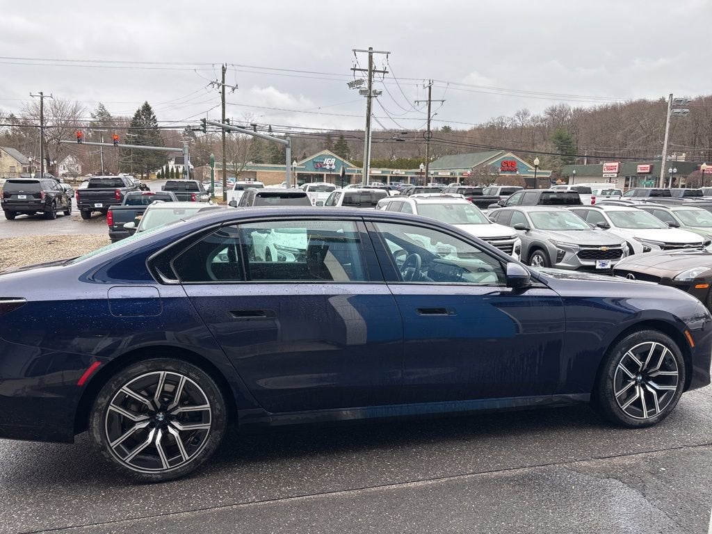 2023 BMW 7 Series 760i xDrive