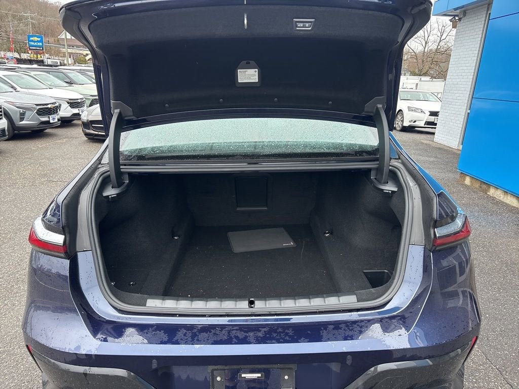 2023 BMW 7 Series 760i xDrive