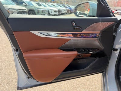 2023 BMW 7 Series 760i xDrive