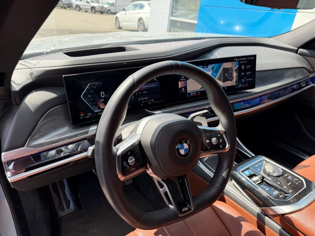 2023 BMW 7 Series 760i xDrive