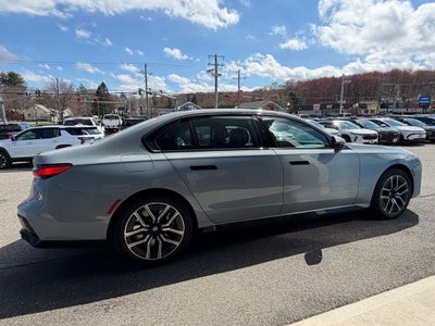 2023 BMW 7 Series 760i xDrive