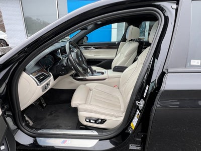 2022 BMW 7 Series 750i xDrive