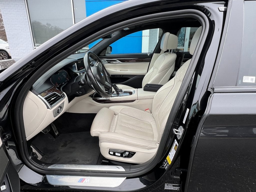 2022 BMW 7 Series 750i xDrive