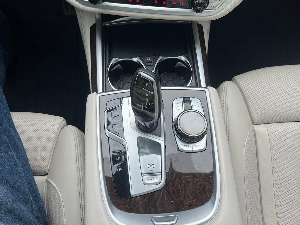 2022 BMW 7 Series 750i xDrive