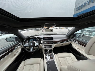 2022 BMW 7 Series 750i xDrive