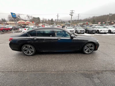 2022 BMW 7 Series 750i xDrive