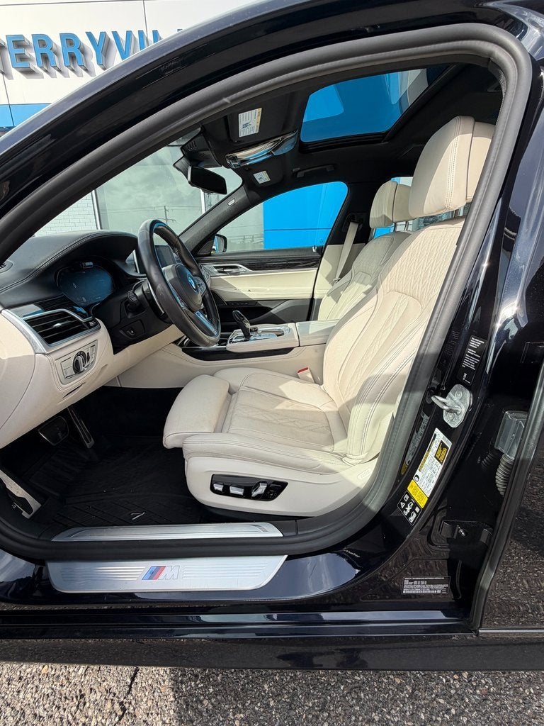 2021 BMW 7 Series 750i xDrive