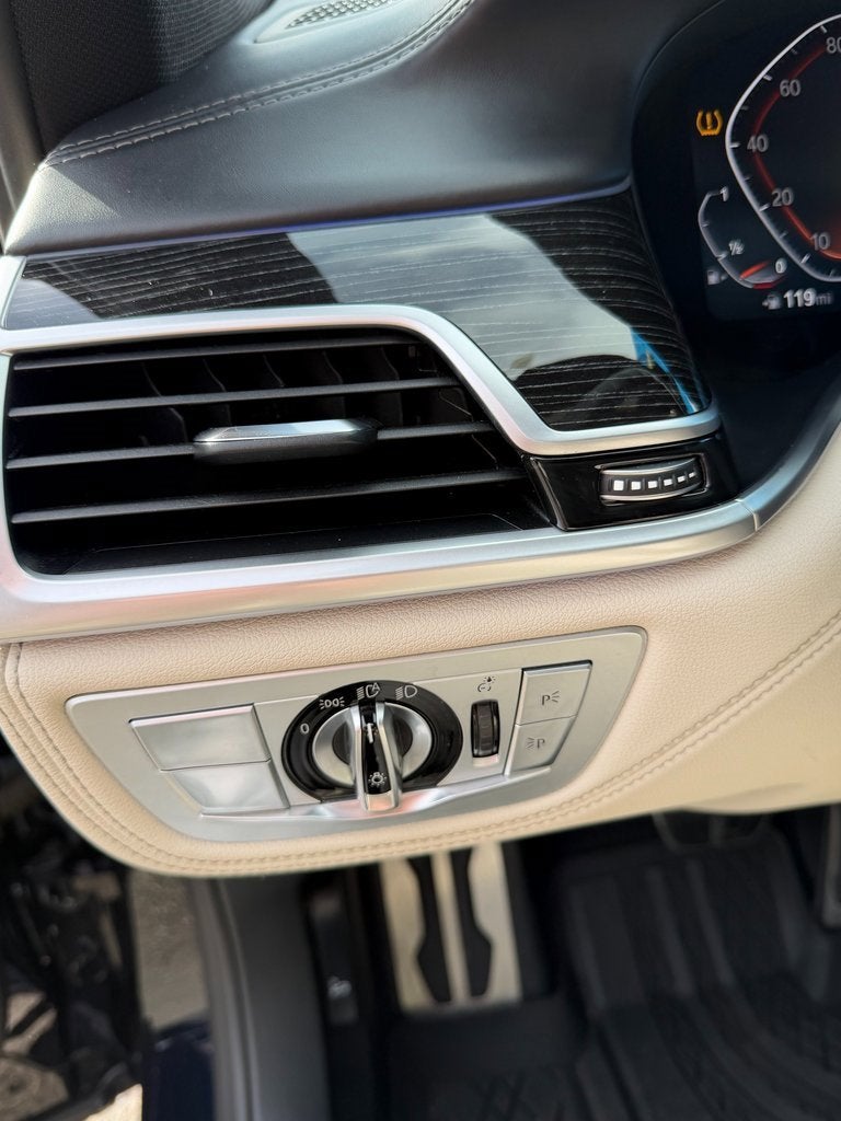 2021 BMW 7 Series 750i xDrive