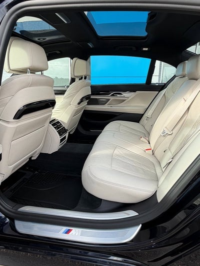 2021 BMW 7 Series 750i xDrive