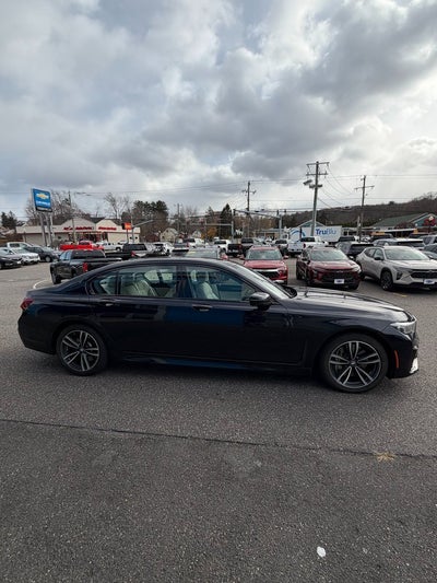 2021 BMW 7 Series 750i xDrive