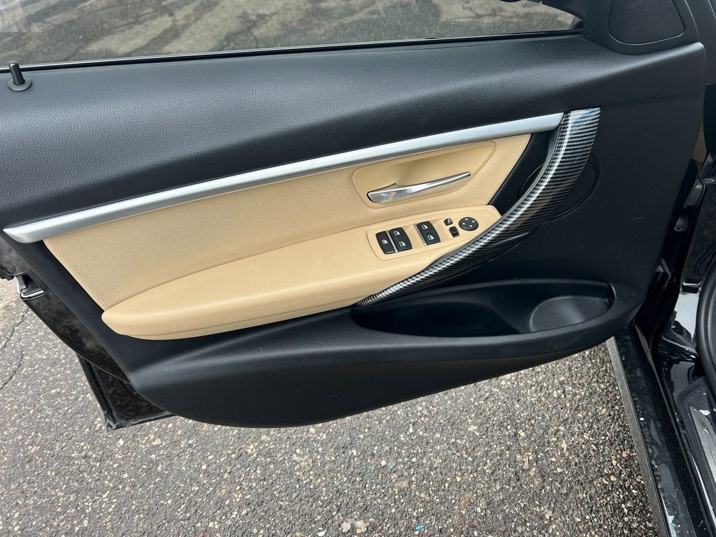 2018 BMW 3 Series 330i xDrive