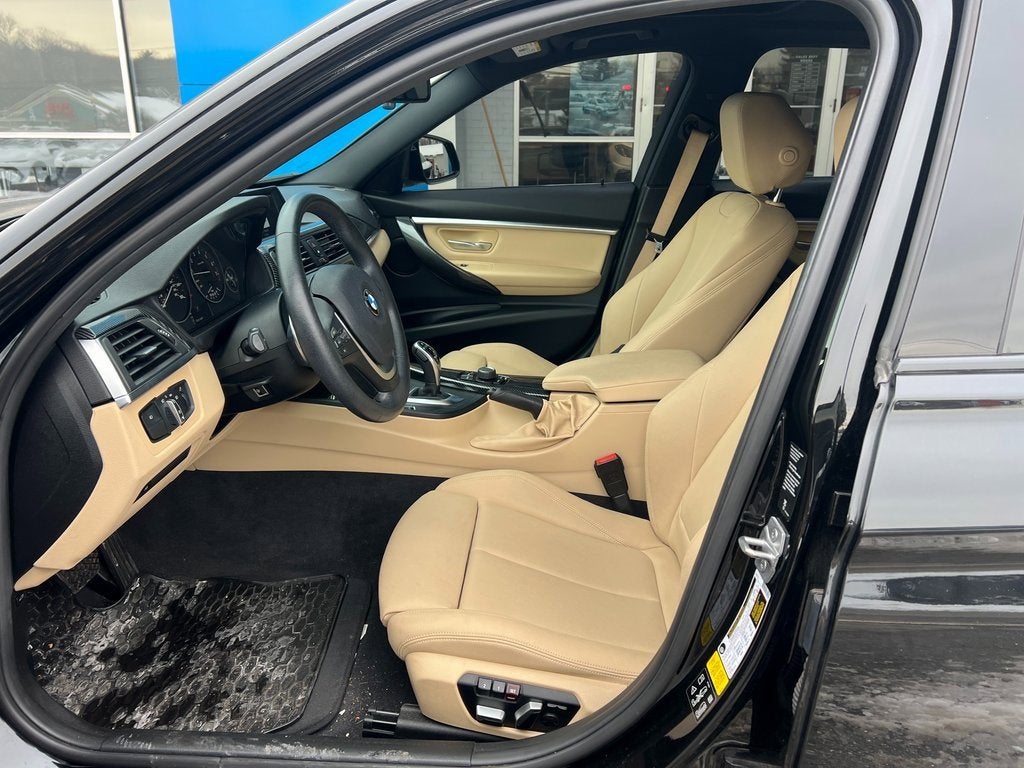 2018 BMW 3 Series 330i xDrive
