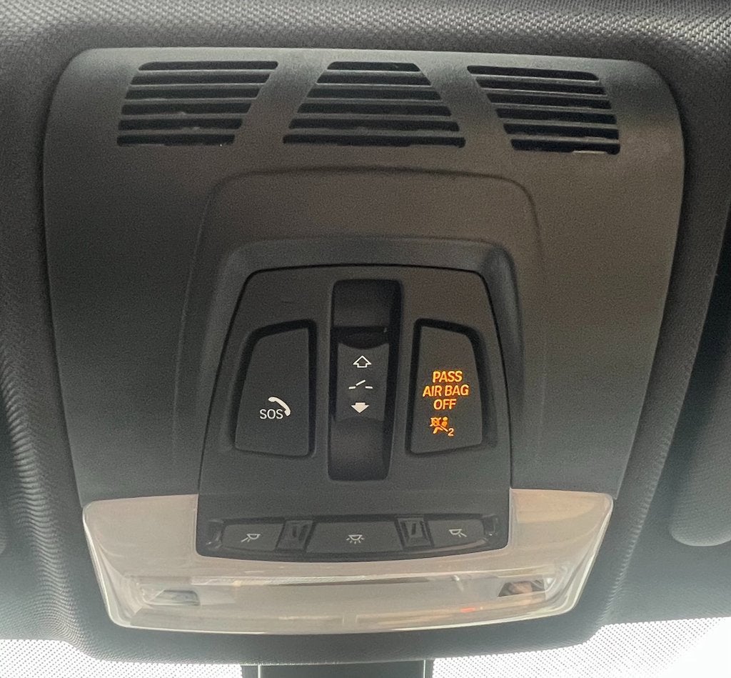 2018 BMW 3 Series 330i xDrive