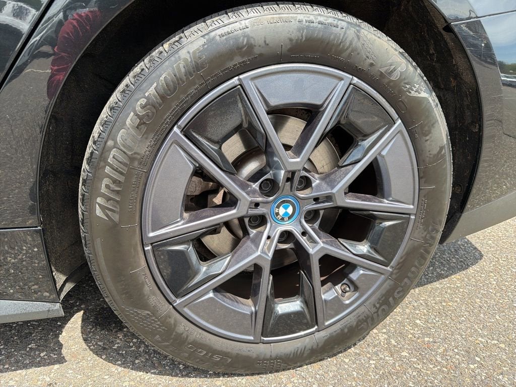 2023 BMW i4 eDrive35
