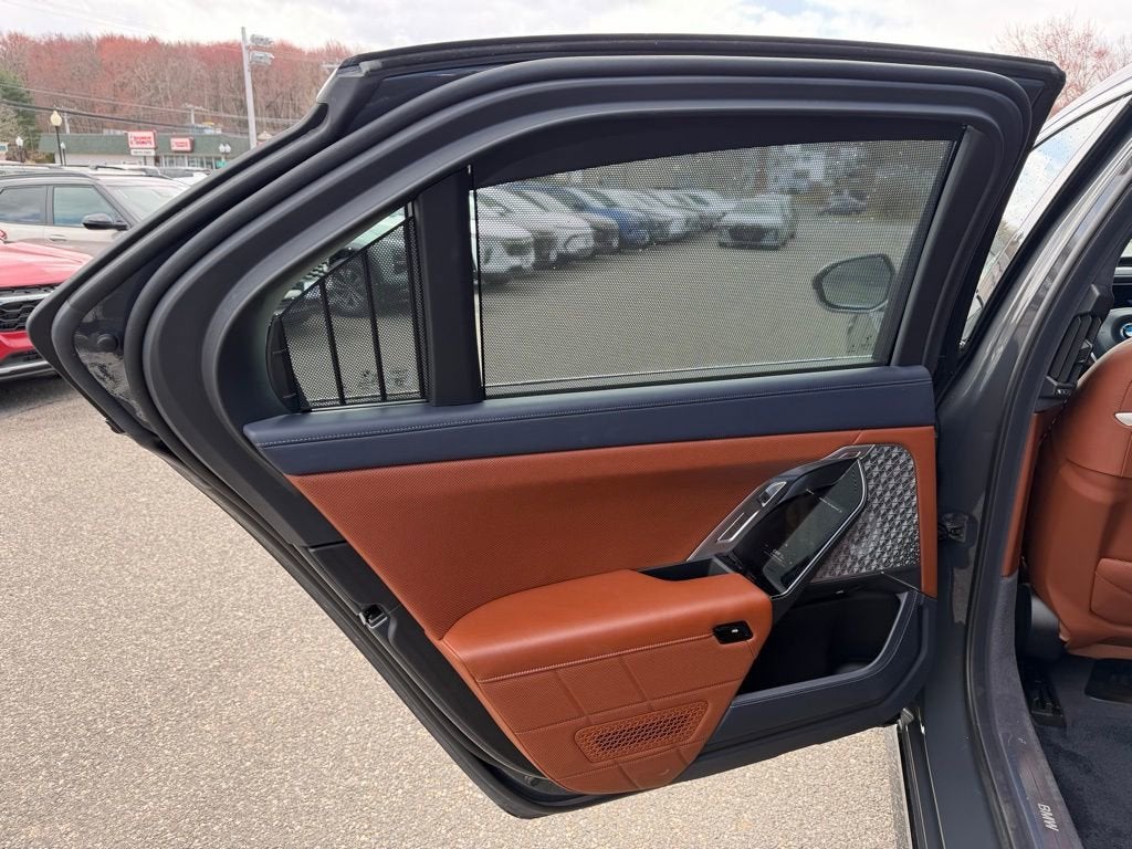 2024 BMW i7 xDrive60