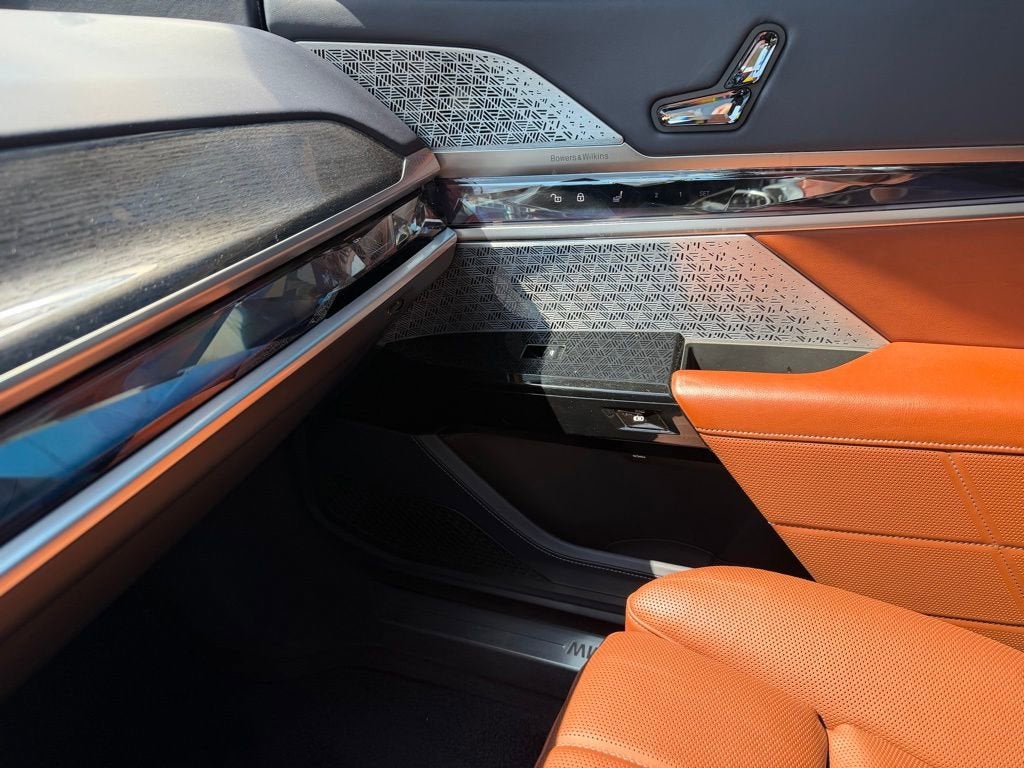 2024 BMW i7 xDrive60