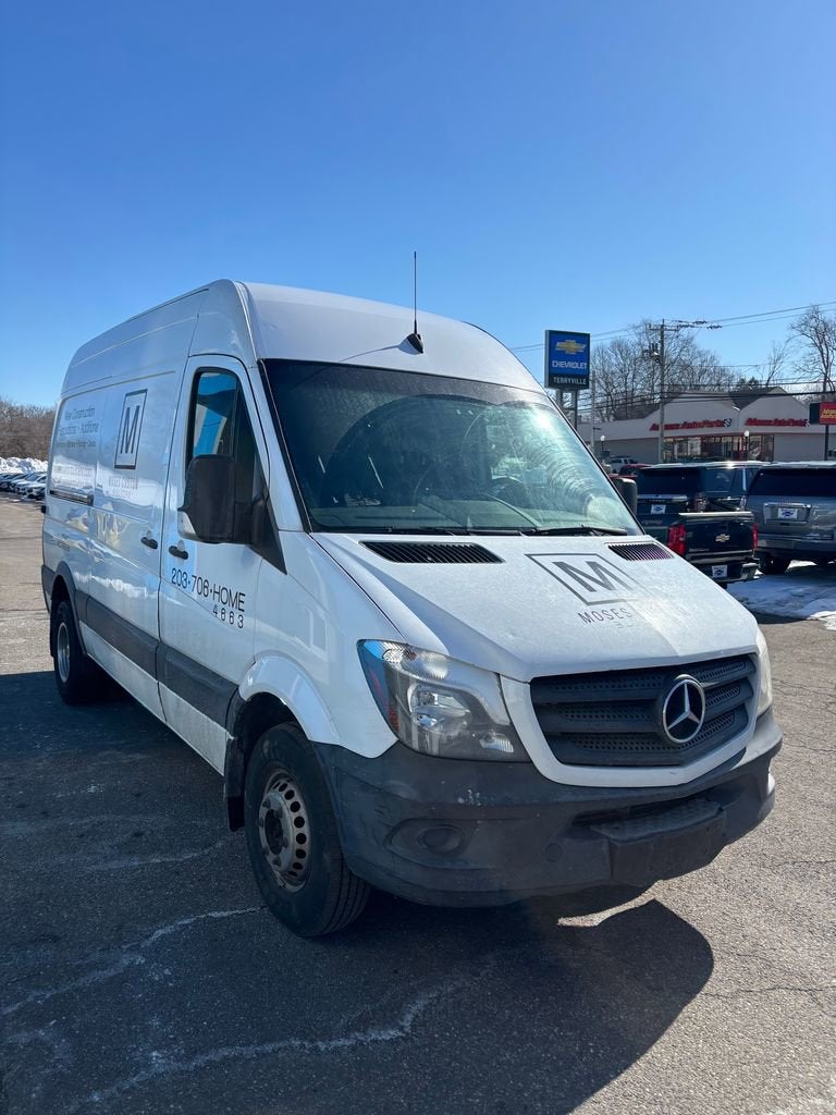 2017 Mercedes-Benz Sprinter Cargo Van 3500 Standard Roof V6 144" RWD