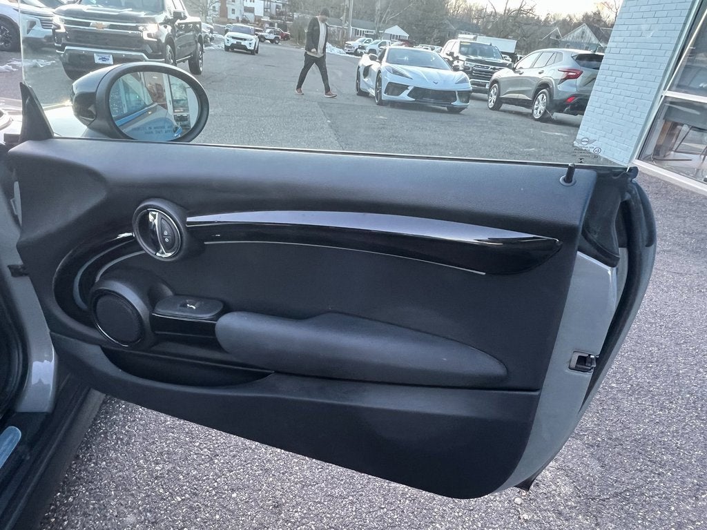 2022 MINI Hardtop 2 Door Cooper