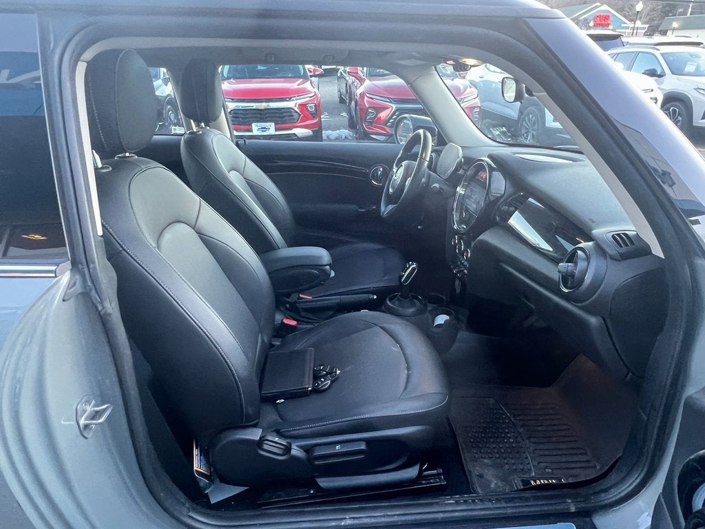 2022 MINI Hardtop 2 Door Cooper