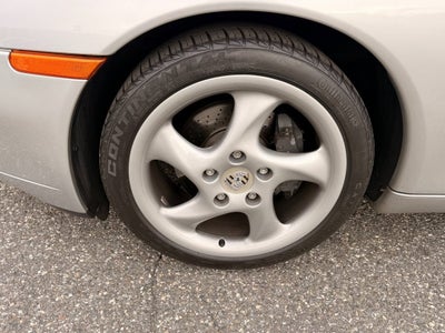 2001 Porsche 911 Carrera 2dr Carrera Cpe 6-Spd Manual