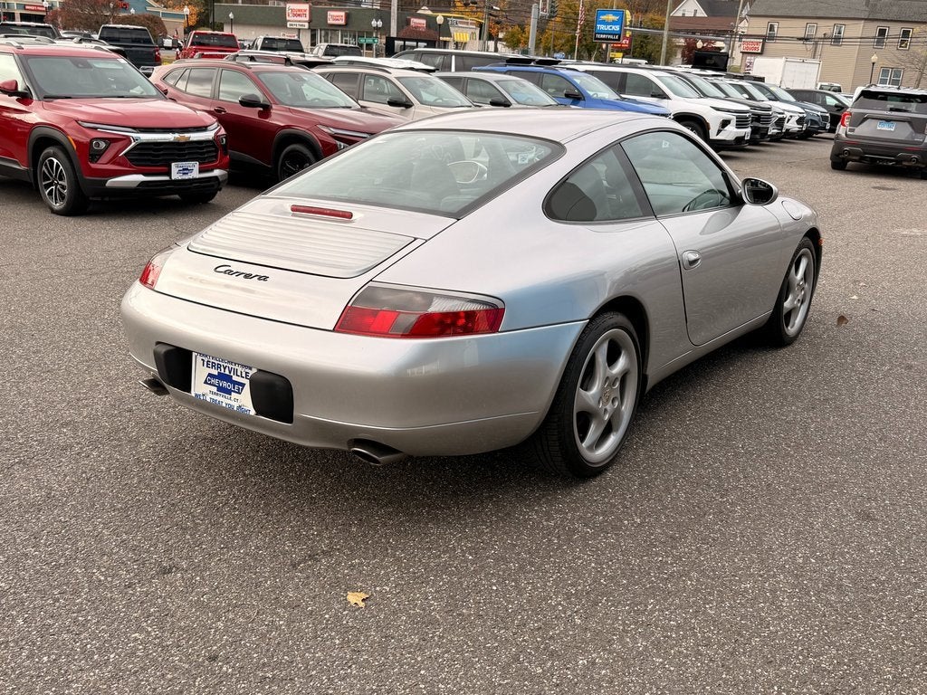 2001 Porsche 911 Carrera 2dr Carrera Cpe 6-Spd Manual