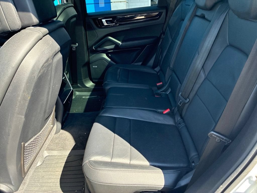 2021 Porsche Cayenne AWD