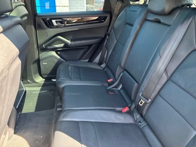 2021 Porsche Cayenne AWD