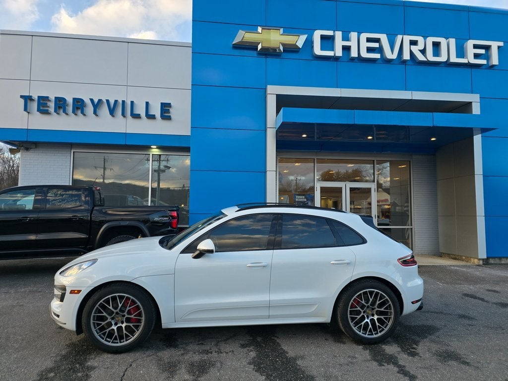 2018 Porsche Macan Turbo
