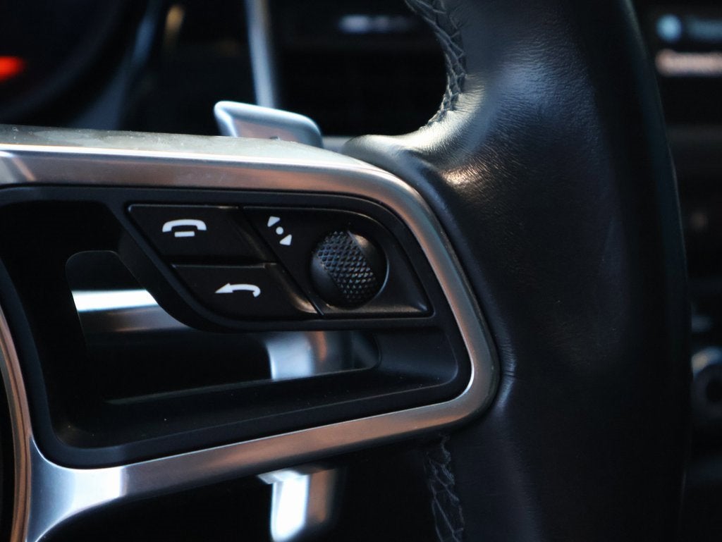 2018 Porsche Macan Turbo