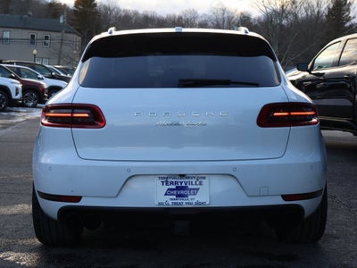 2018 Porsche Macan Turbo