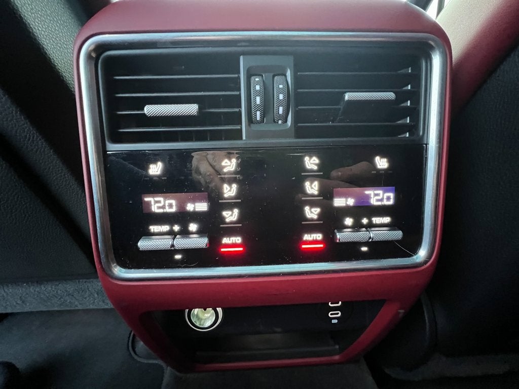 2021 Porsche Cayenne Turbo