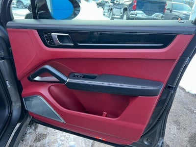 2021 Porsche Cayenne Turbo