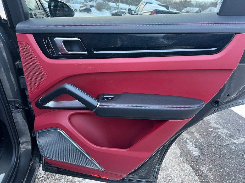 2021 Porsche Cayenne Turbo