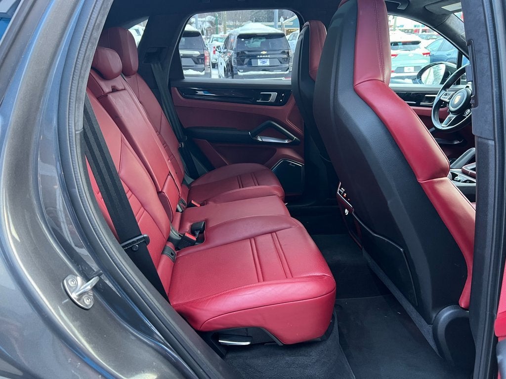 2021 Porsche Cayenne Turbo