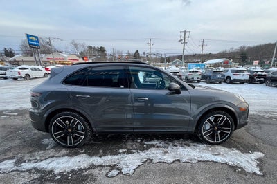2021 Porsche Cayenne Turbo