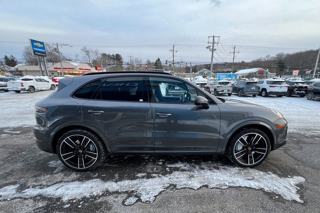 2021 Porsche Cayenne Turbo