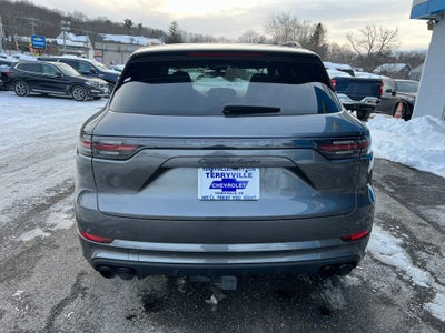 2021 Porsche Cayenne Turbo