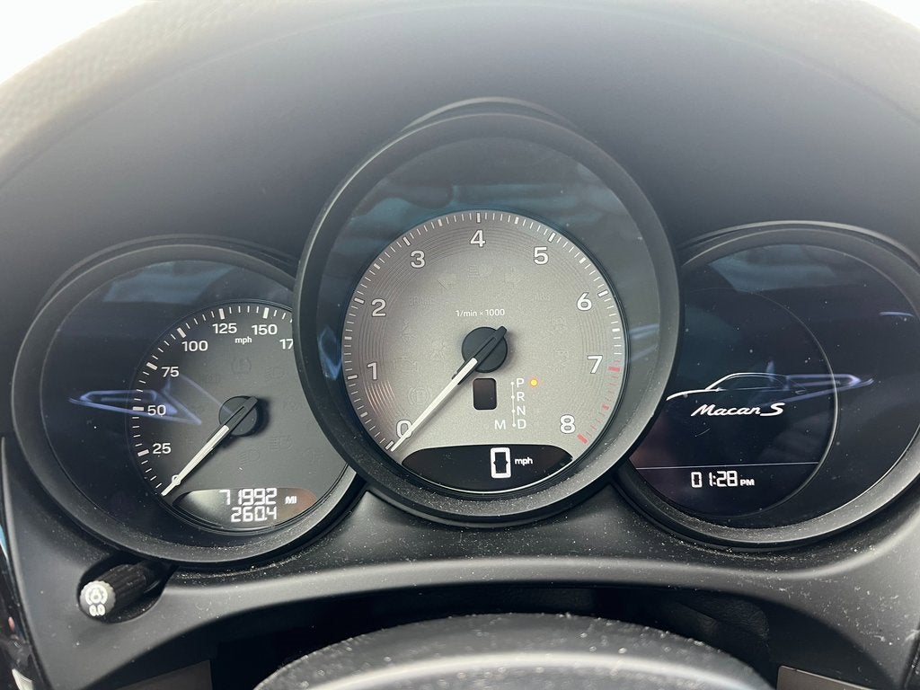 2022 Porsche Macan S