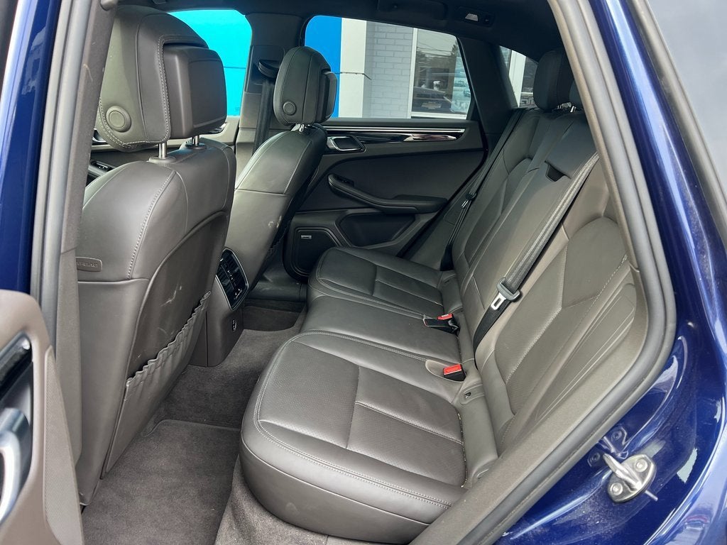 2022 Porsche Macan S