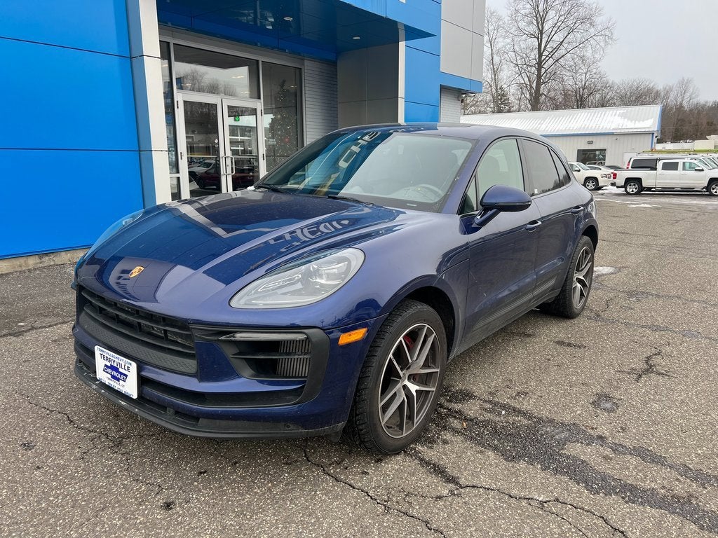 2022 Porsche Macan S