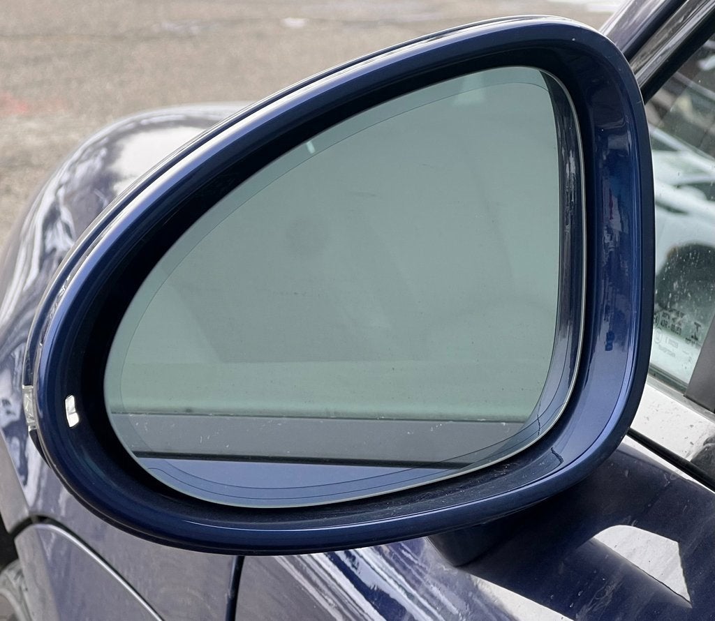 2022 Porsche Macan S